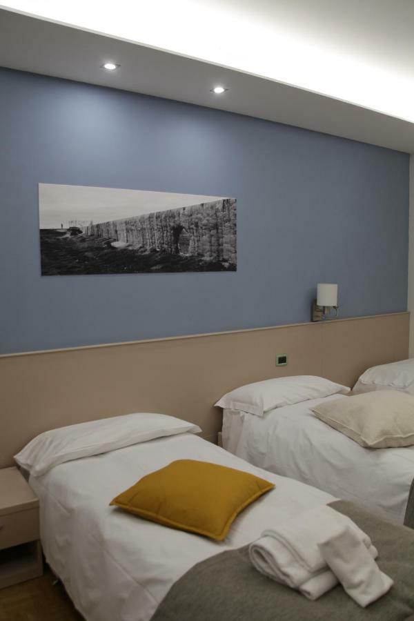 Albergo Da Benedetta Vetralla Exterior foto